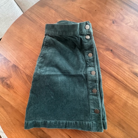 Skirt - Picture 2 of 3